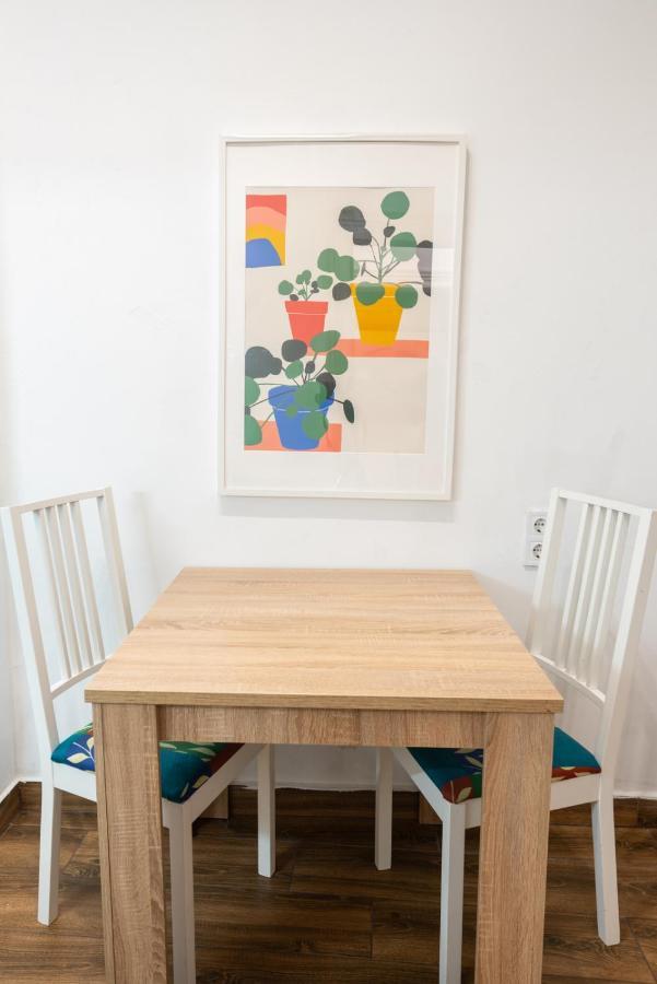 Cozy & Quiet Apartment Near Kiraly Street Free Parking, Ac, Perfect For 4 Guests! 부다페스트 외부 사진