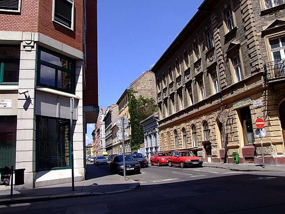 Cozy & Quiet Apartment Near Kiraly Street Free Parking, Ac, Perfect For 4 Guests! 부다페스트 외부 사진