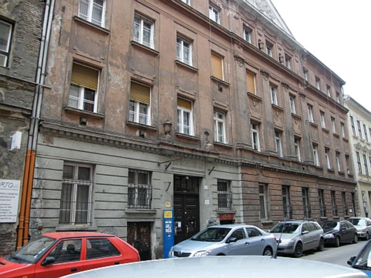 Cozy & Quiet Apartment Near Kiraly Street Free Parking, Ac, Perfect For 4 Guests! 부다페스트 외부 사진